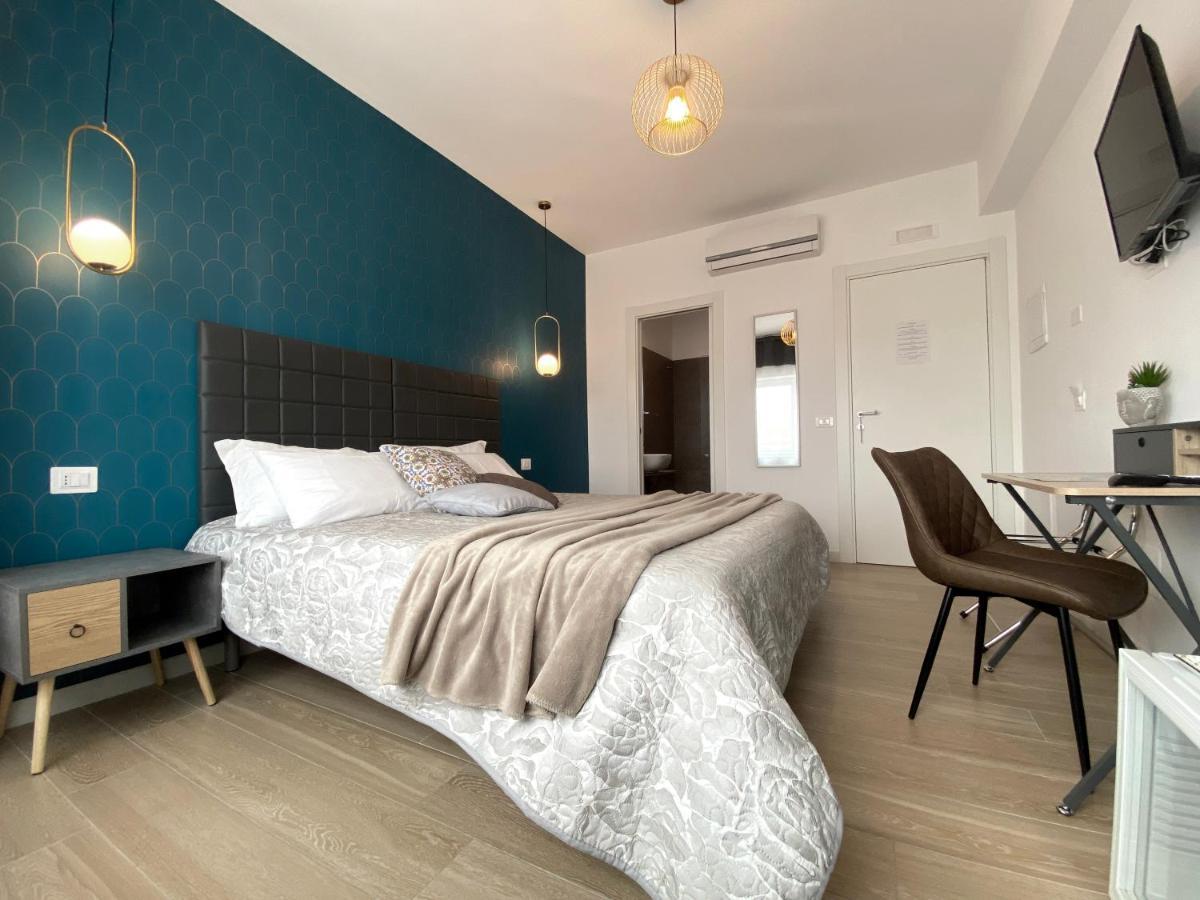 Bari Rooms Carulli Suite Экстерьер фото