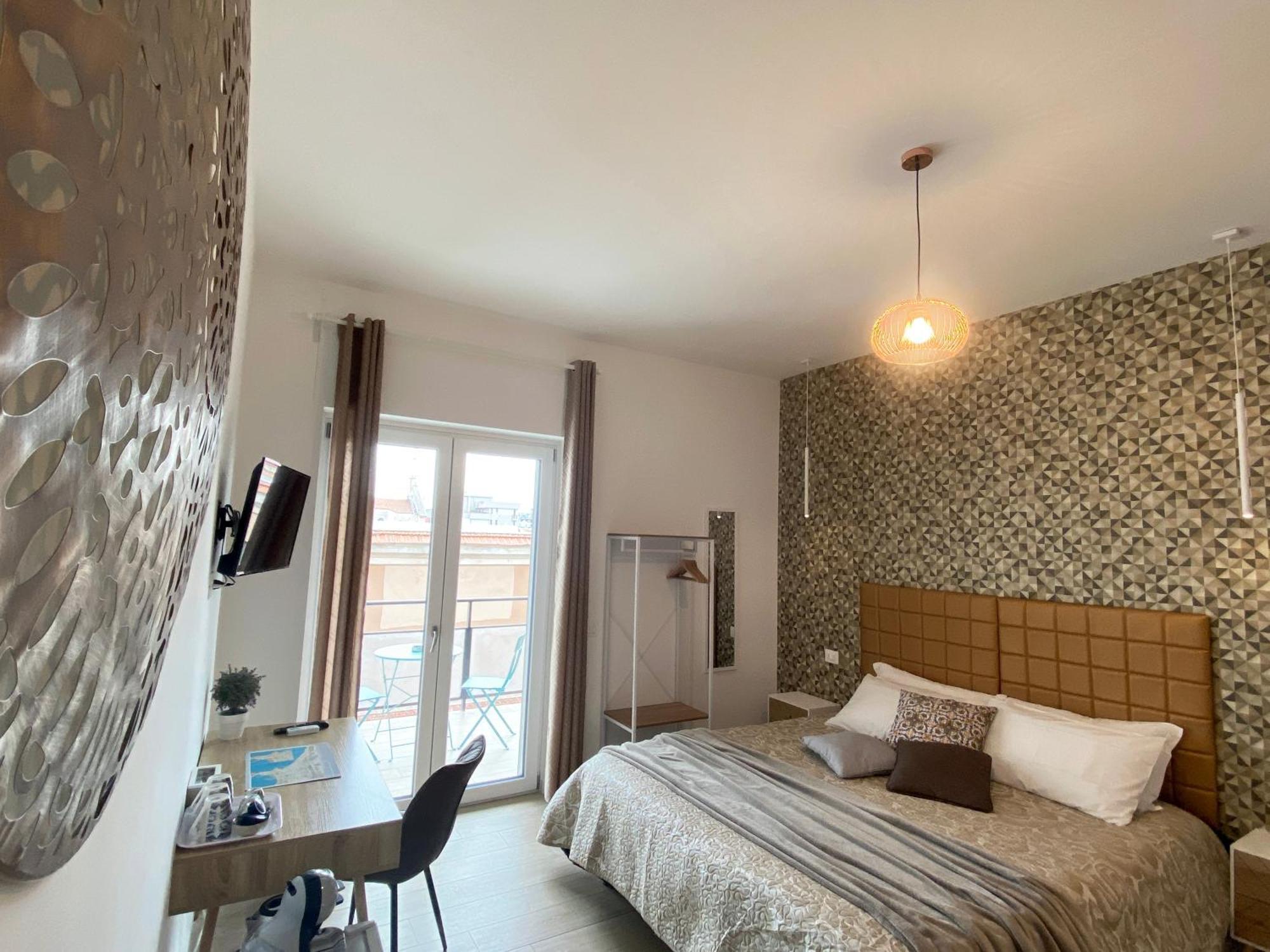 Bari Rooms Carulli Suite Номер фото